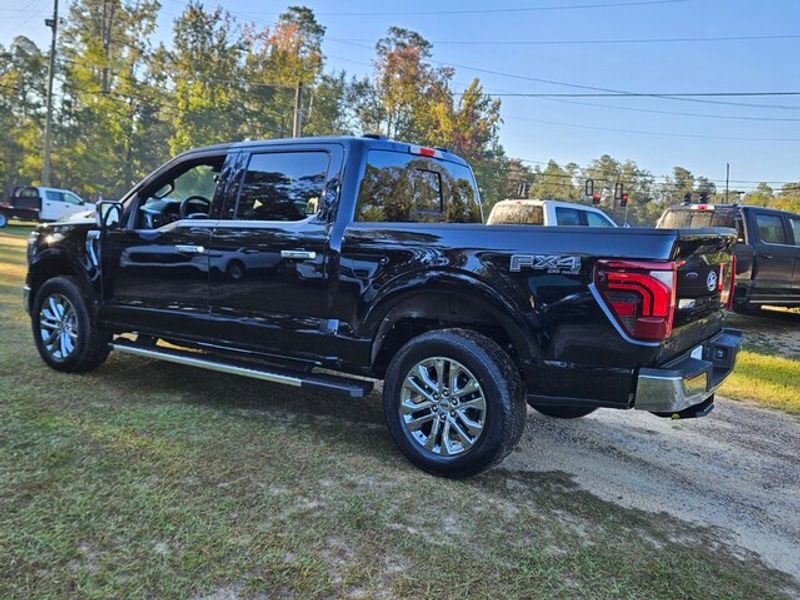 New 2025 Ford F150 Lariat image 8