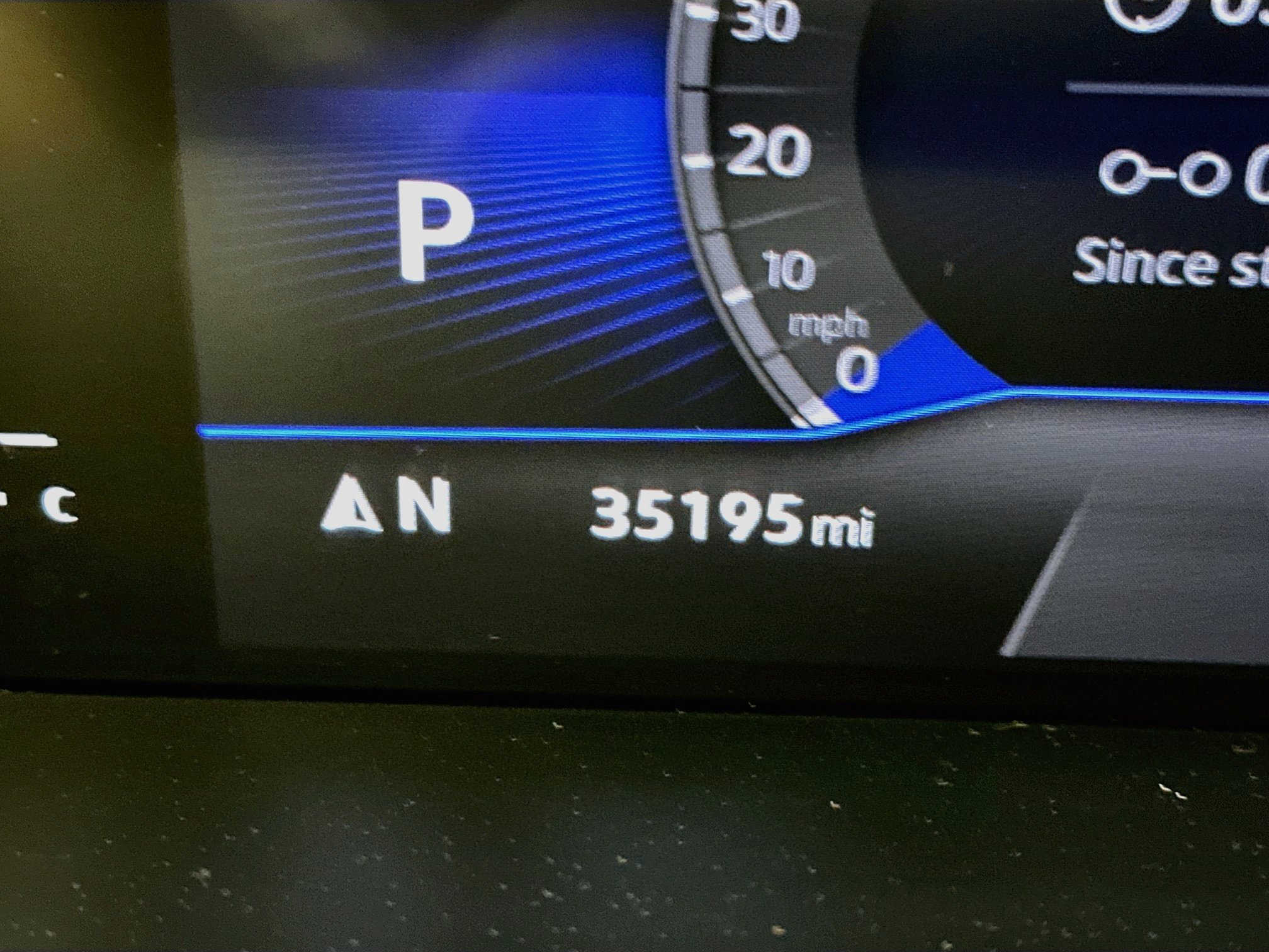 Used 2025 Volkswagen Taos SE AWD/4WD image 19