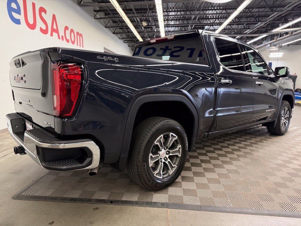 Used 2025 GMC Sierra 1500 SLT AWD/4WD image 6