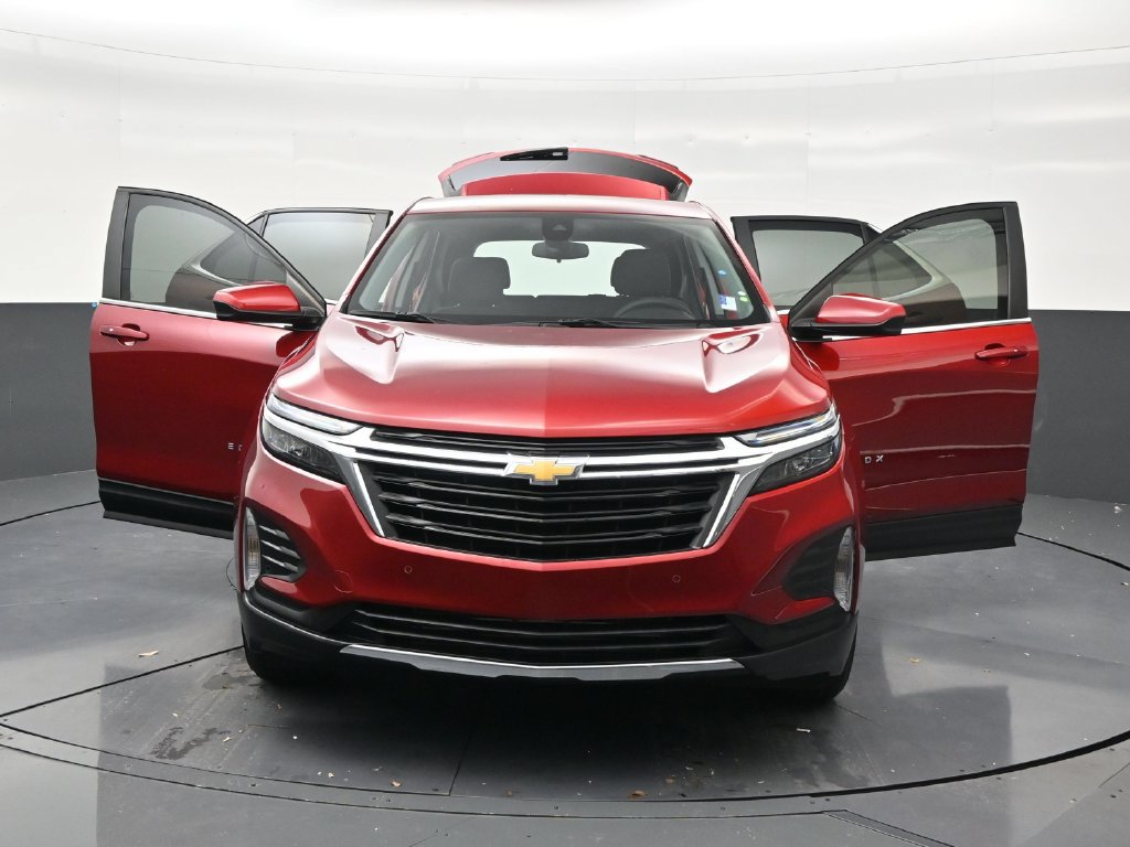 Used 2024 Chevrolet Equinox LT FWD image 32