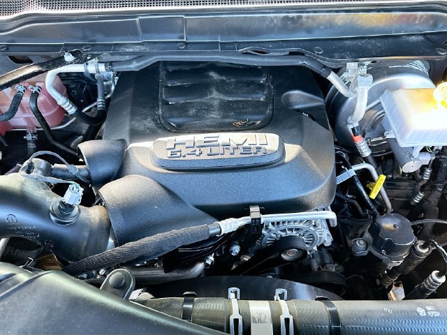Used 2024 RAM 2500 Big Horn AWD/4WD image 29