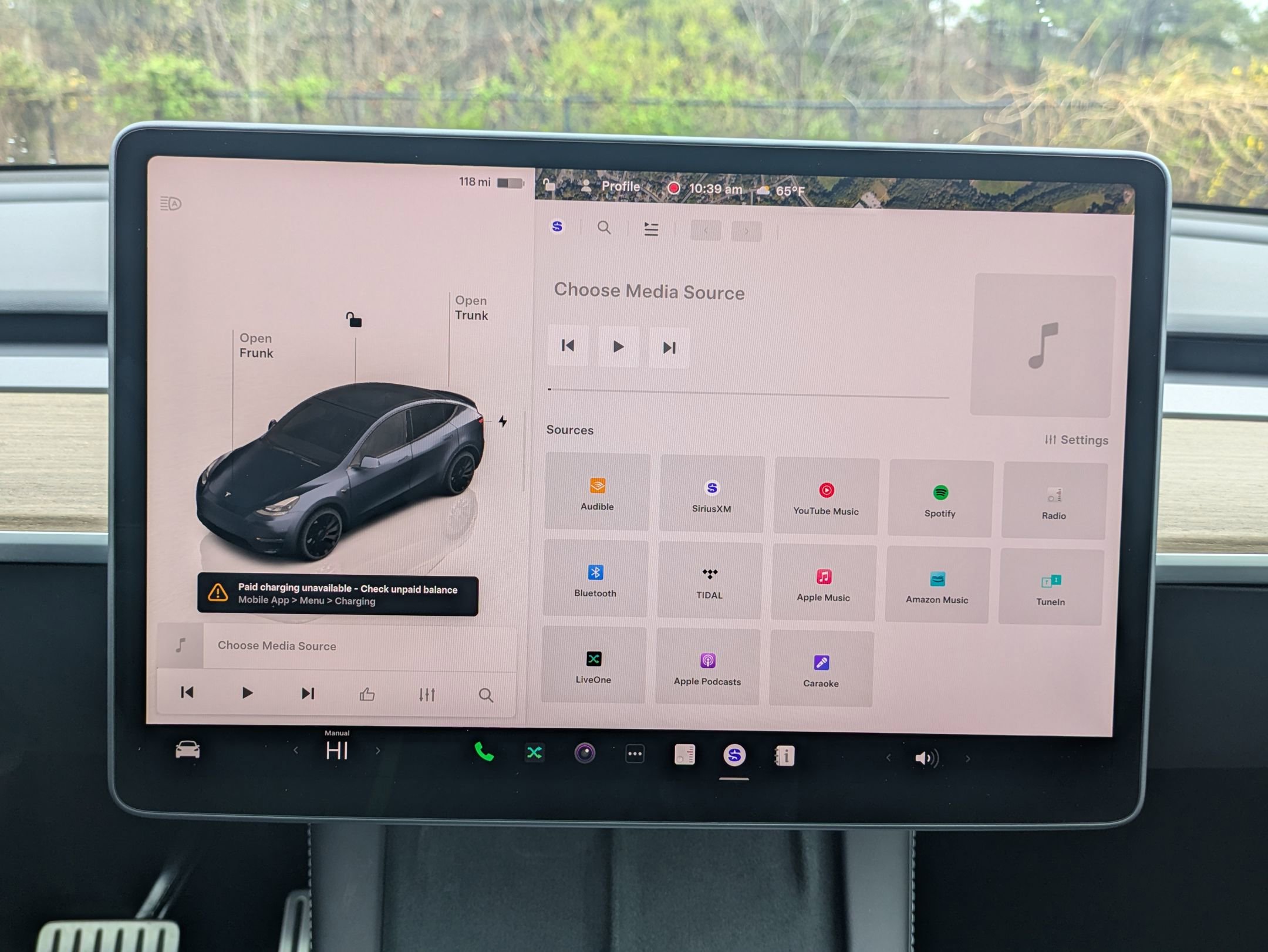 Used 2024 Tesla Model Y Performance image 12