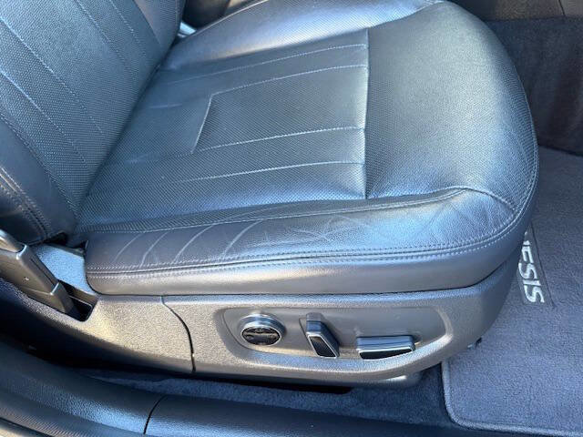 Used 2017 Genesis G80 3.8 image 29