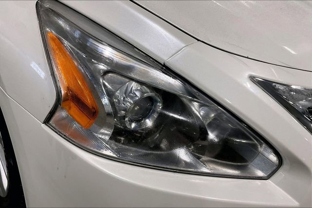 Used 2013 Nissan Altima 2.5 SV w/ 2.5SV Convenience Pkg FWD image 28