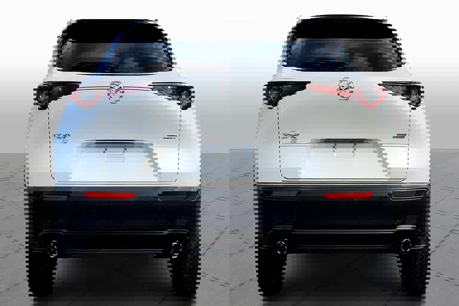 Certified 2024 MAZDA CX-30 AWD 2.5 S w/ Preferred Package image 4