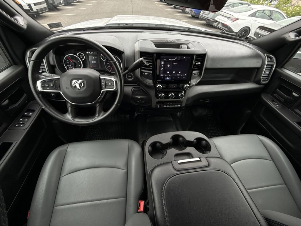 Used 2025 RAM 2500 Tradesman w/ Chrome Appearance Group AWD/4WD image 23