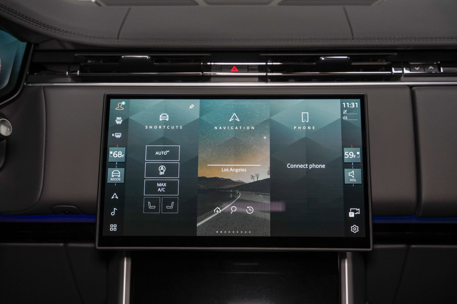 Used 2025 Land Rover Range Rover SE image 45