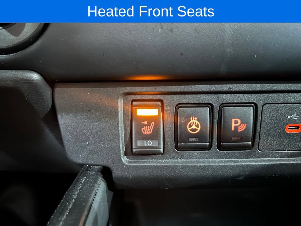 Used 2022 Nissan Frontier PRO-4X AWD/4WD image 6