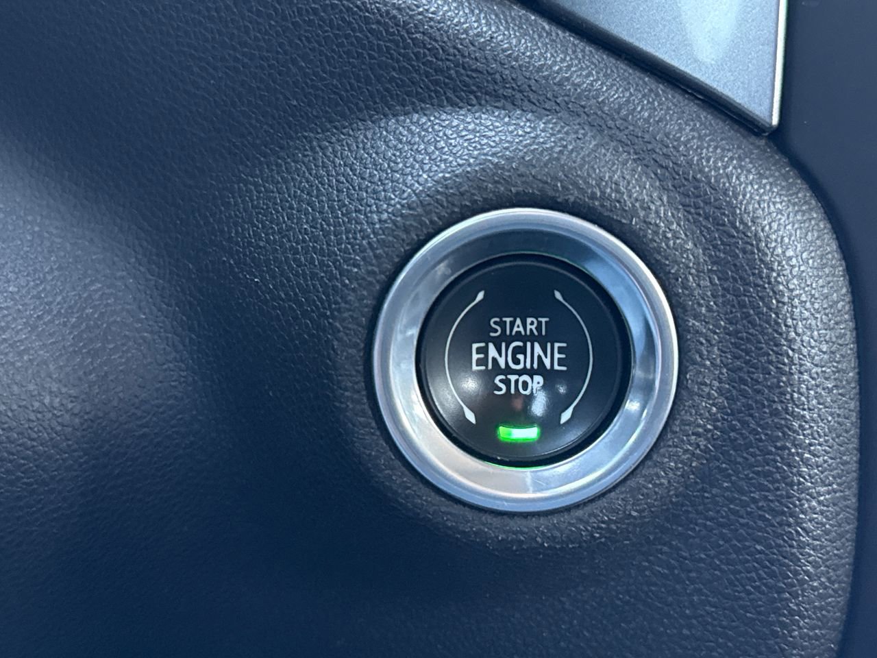 Used 2019 Chevrolet Silverado 1500 RST image 22