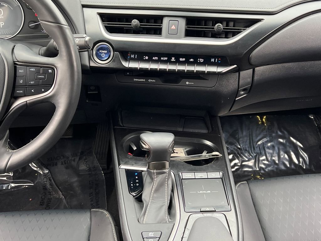 Used 2019 Lexus UX 250h image 12