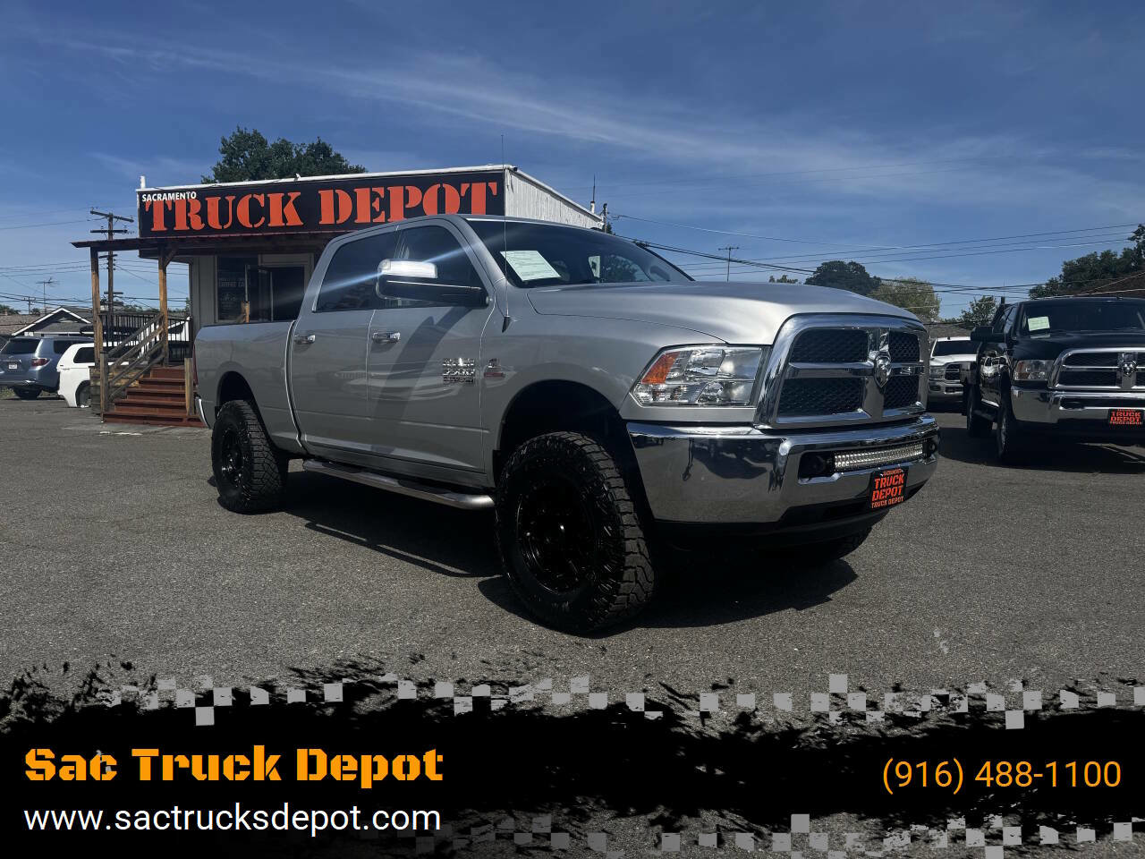 Used 2018 RAM 3500 SLT w/ Cold Weather Group AWD/4WD image 1
