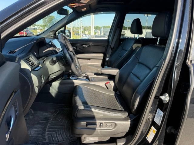 Used 2020 Honda Passport Touring image 17