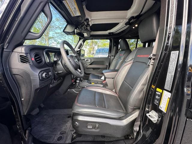 Used 2025 Jeep Wrangler Unlimited Rubicon AWD/4WD image 25