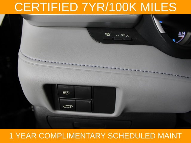 Used 2023 Toyota Highlander XLE AWD/4WD image 21