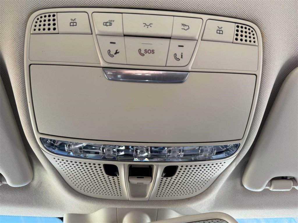 Used 2016 Mercedes-Benz C 300 C 300 image 22