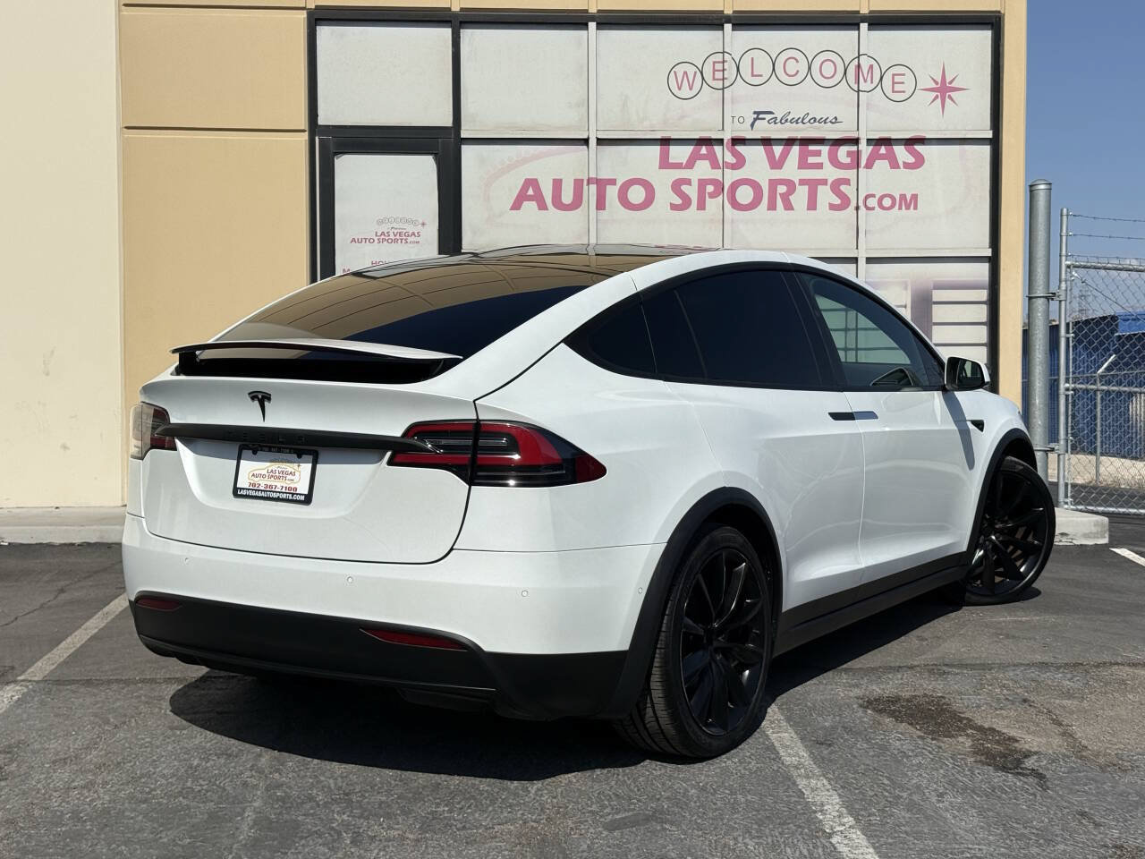 Used 2020 Tesla Model X Performance AWD/4WD image 9