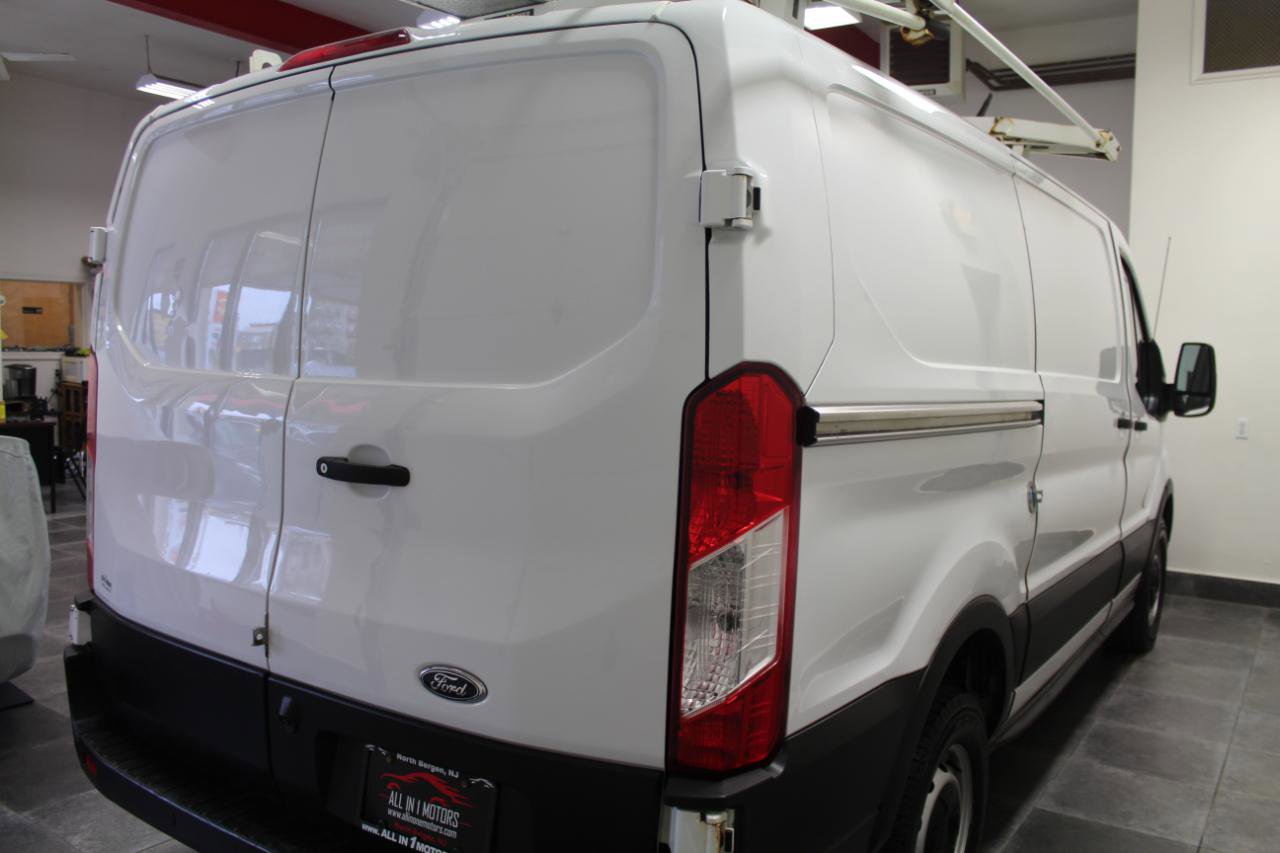 Used 2020 Ford Transit 250 Low Roof w/ Load Area Protection Package RWD image 7
