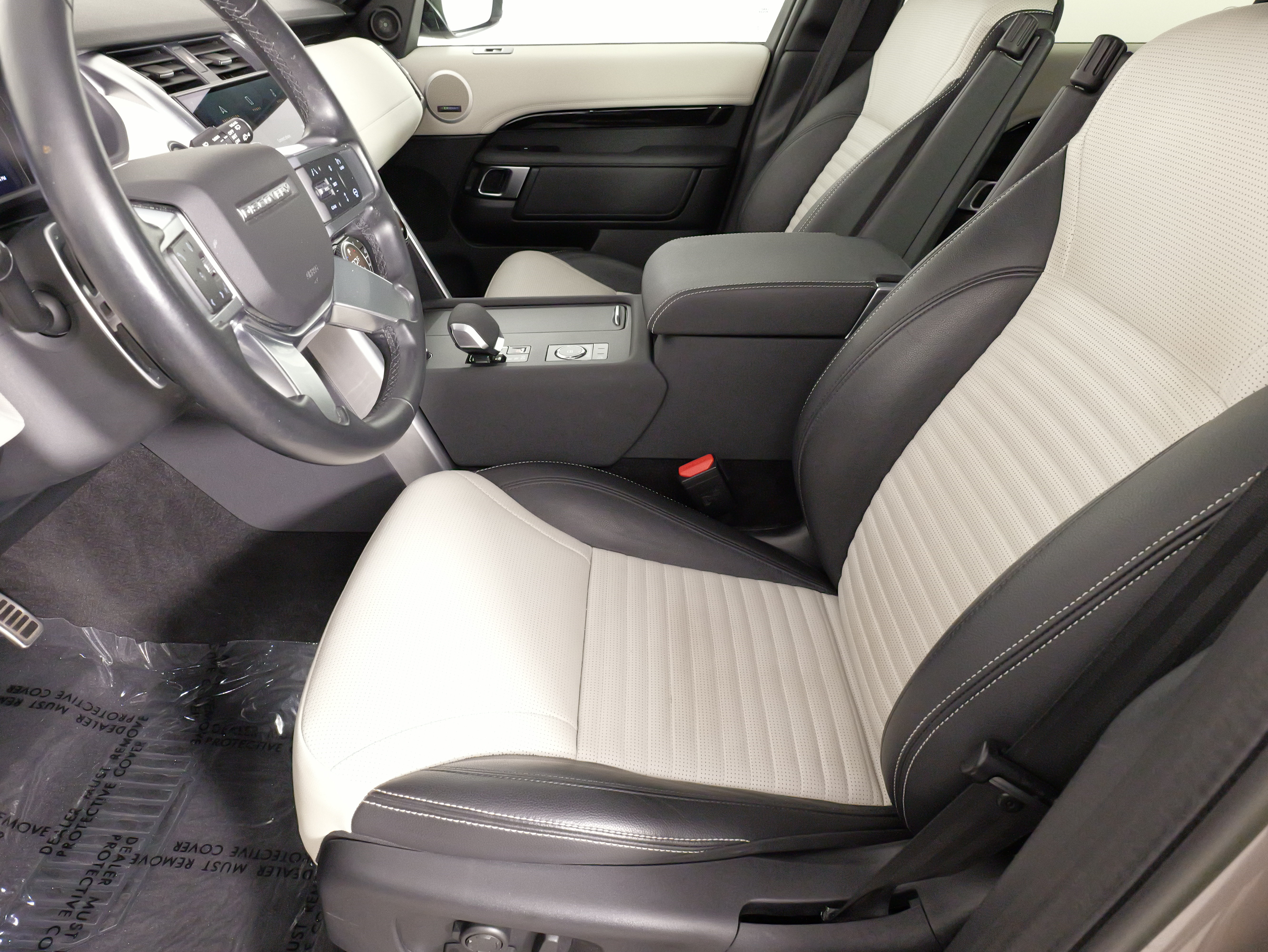 Used 2023 Land Rover Discovery S R-Dynamic AWD/4WD image 32