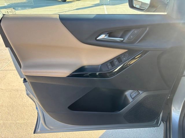 Certified 2025 Chevrolet Equinox ACTIV image 17