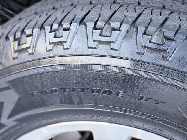 Used 2017 Chevrolet Silverado 1500 LT image 11