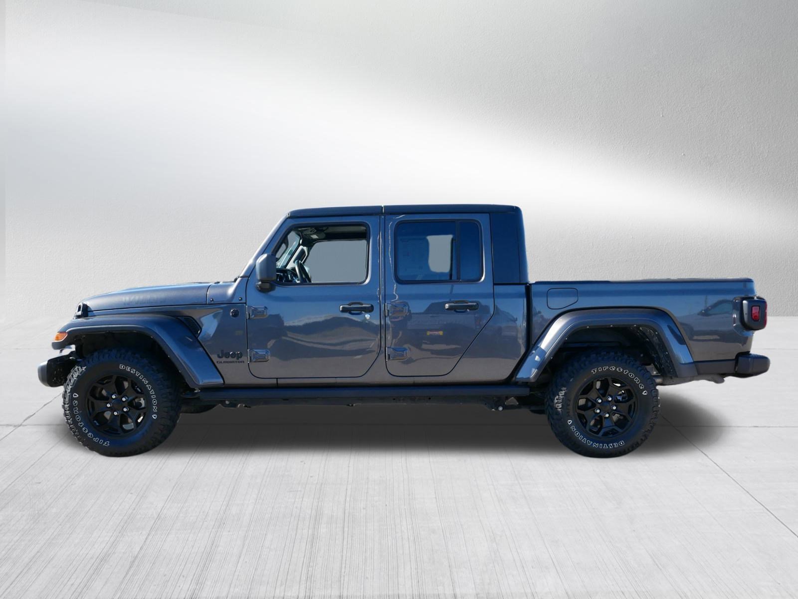 Used 2021 Jeep Gladiator Willys image 4