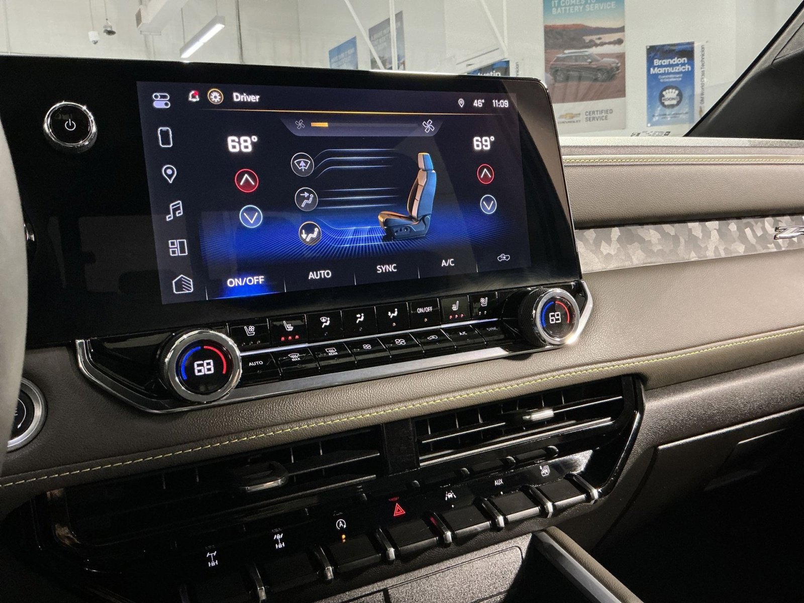 Used 2025 Chevrolet Colorado ZR2 w/ Technology Package image 29