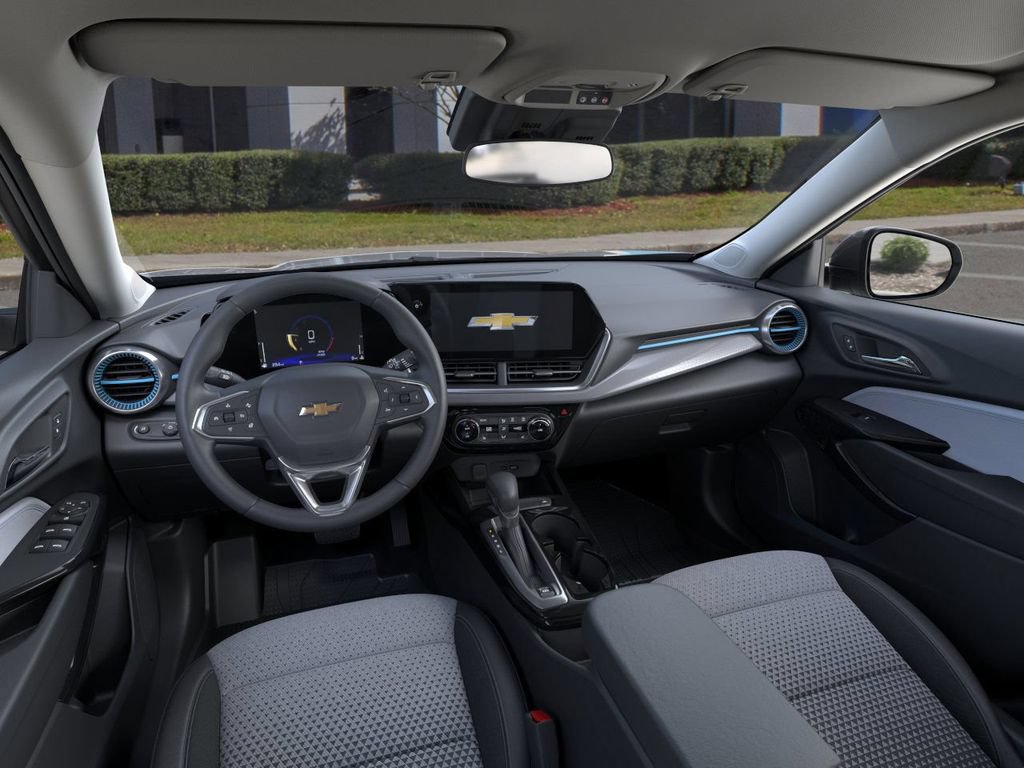 Used 2025 Chevrolet Trax LT w/ LT Convenience Package FWD image 15