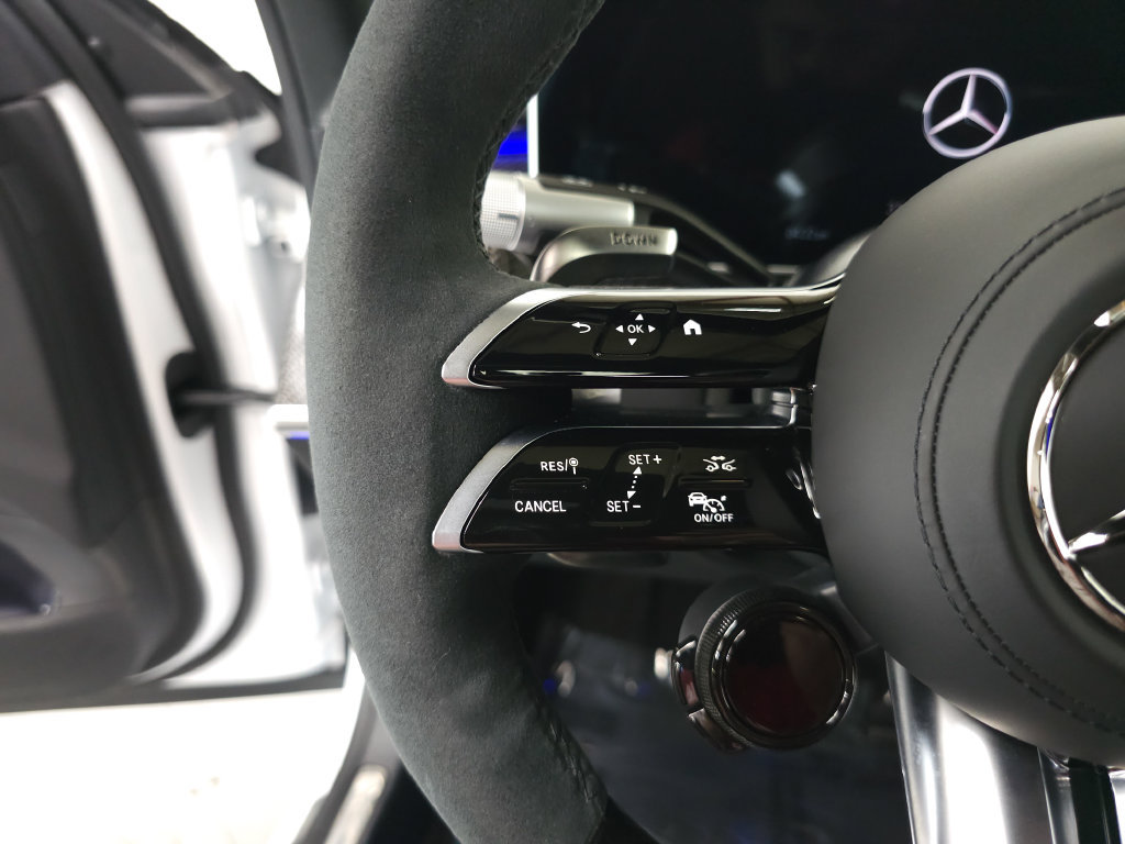 Used 2025 Mercedes-Benz S 63 AMG S image 11
