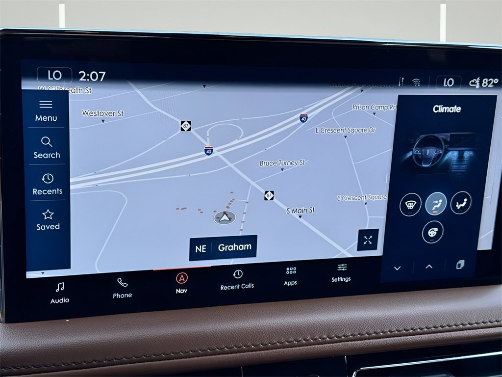 Used 2022 Lincoln Nautilus Reserve w/ Equipment Group 201A image 14