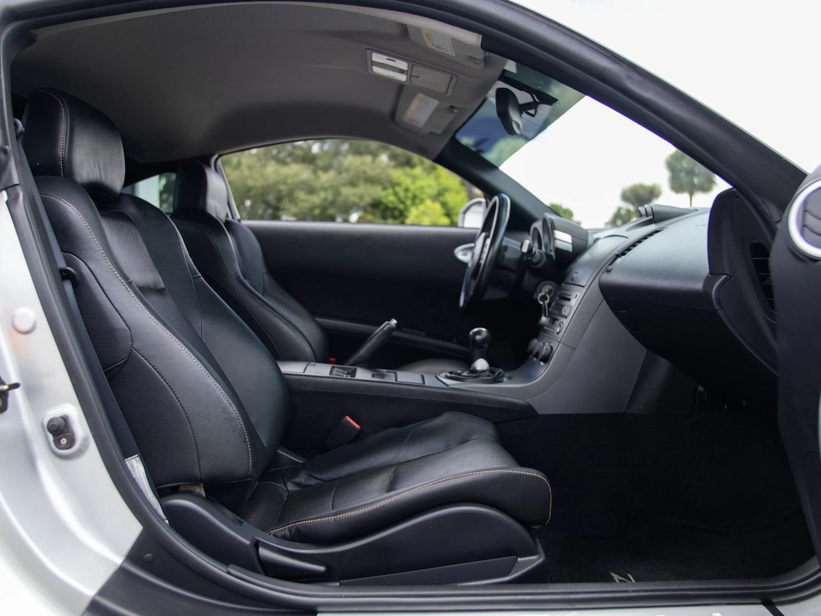 Used 2003 Nissan 350Z Touring RWD image 22