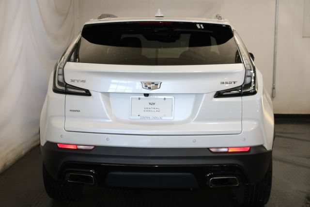 Used 2021 Cadillac XT4 Sport w/ Driver Assist Package AWD/4WD image 5