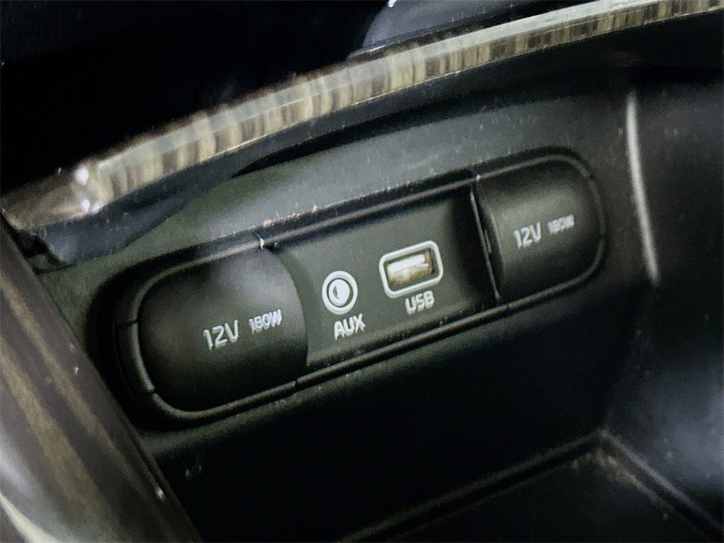 Used 2020 Kia Sorento EX image 24
