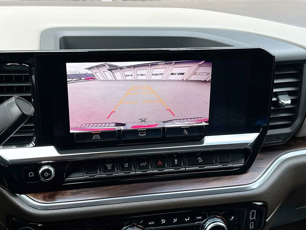 Used 2024 GMC Sierra 3500 SLT image 21