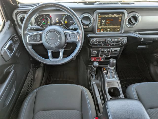 Used 2022 Jeep Wrangler Unlimited Rubicon 4xe AWD/4WD image 6