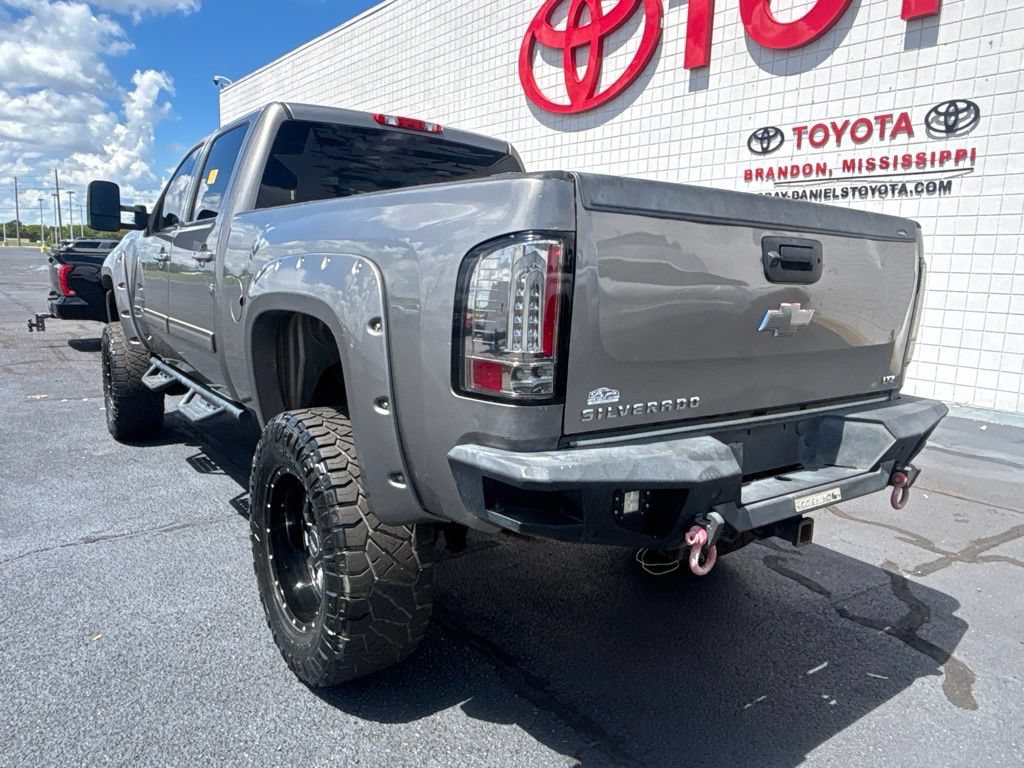 Used 2012 Chevrolet Silverado 3500 LTZ w/ LTZ Plus Package AWD/4WD image 6