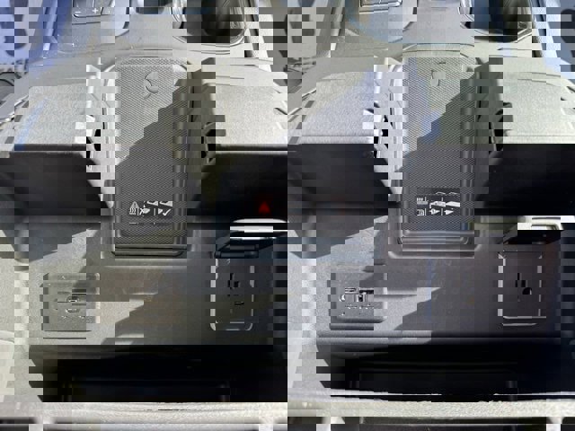 New 2026 GMC Sierra 3500 Denali w/ Technology Package image 19