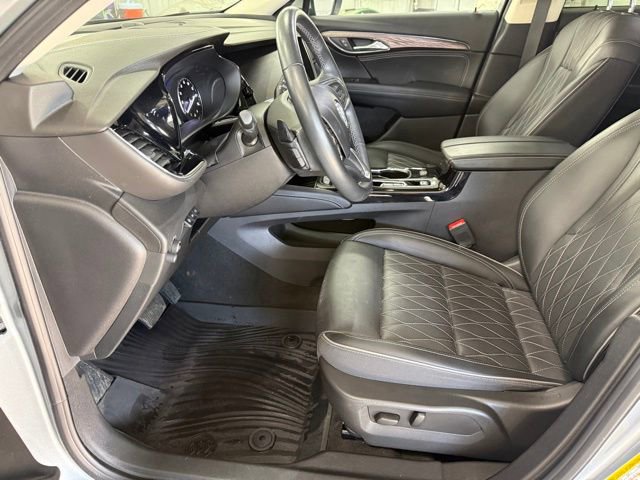 Used 2023 Buick Envision Avenir image 15
