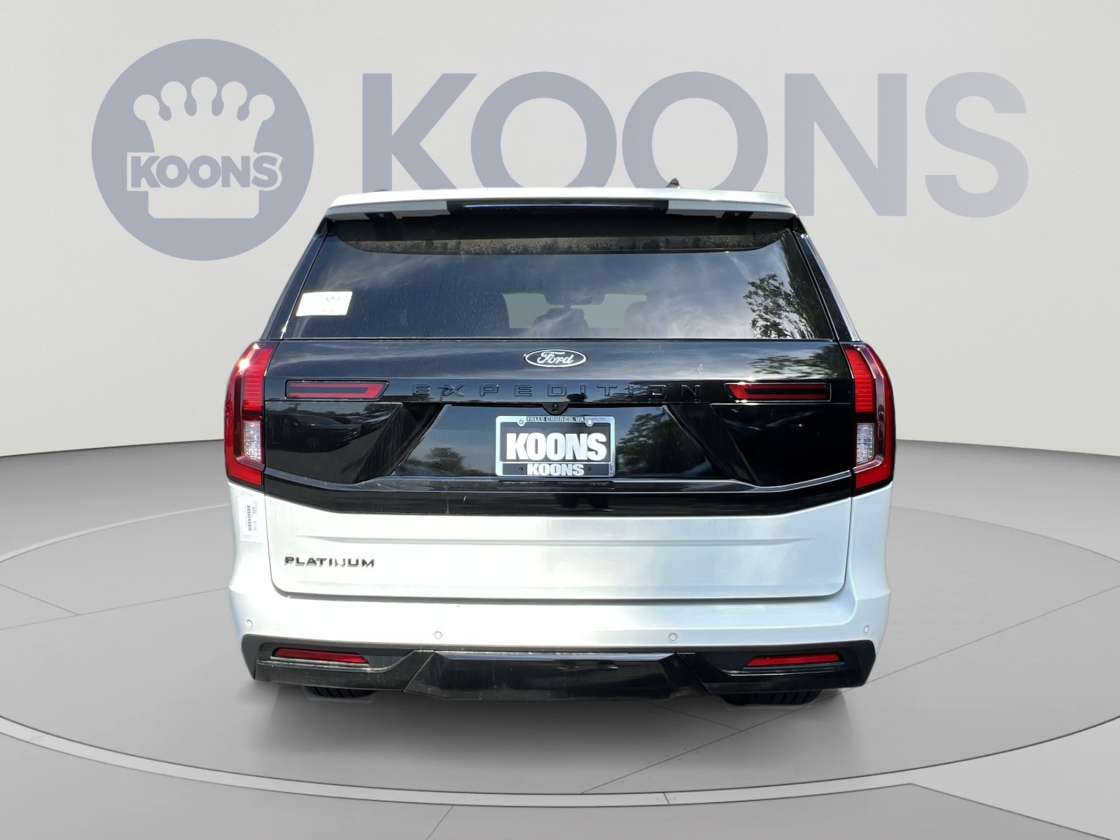 New 2026 Ford Expedition Platinum w/ Stealth Appearance Package AWD/4WD image 10