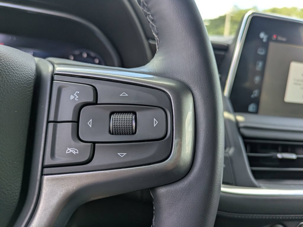 Used 2023 Chevrolet Tahoe LT w/ Luxury Package RWD image 28