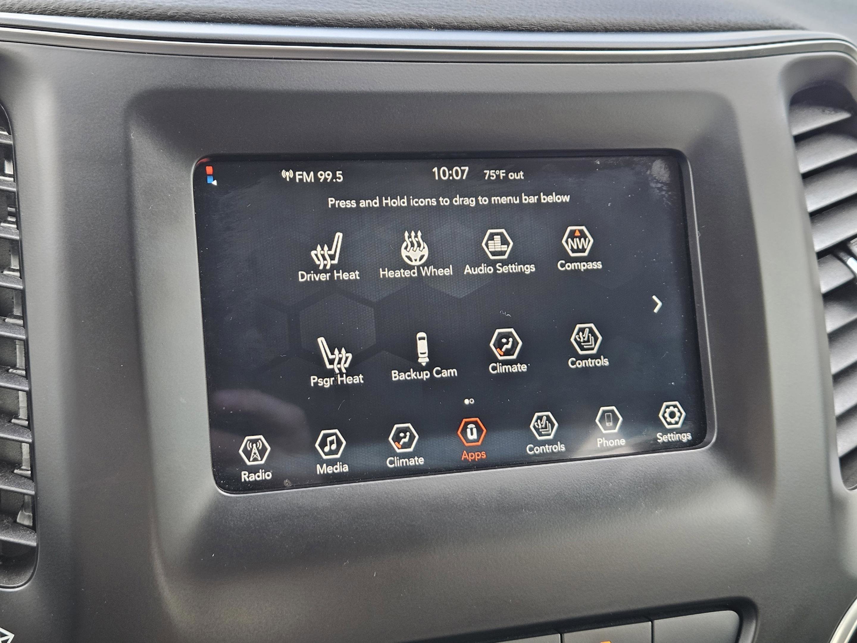 Used 2021 Jeep Cherokee Latitude Lux FWD image 14