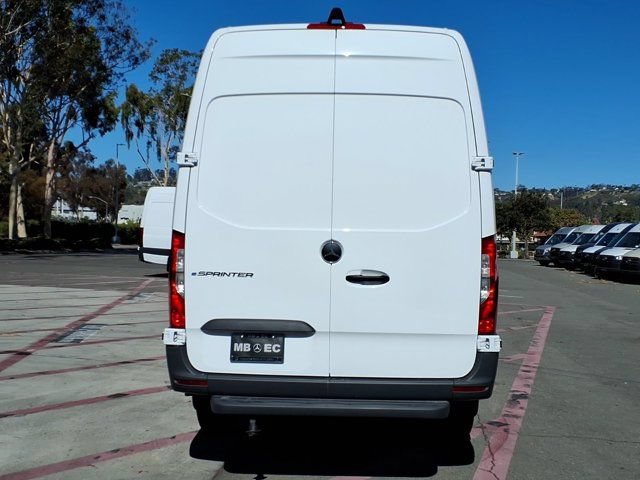 New 2025 Mercedes-Benz eSprinter 170 Cargo image 20