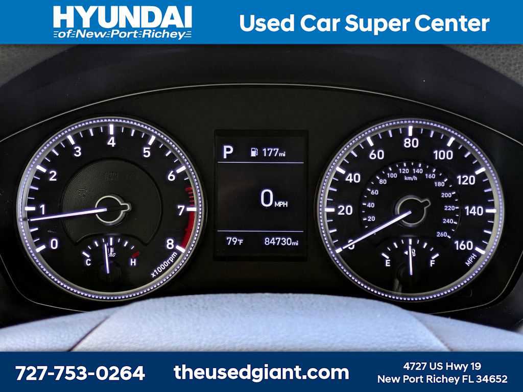 Used 2020 Hyundai Santa Fe SE image 30
