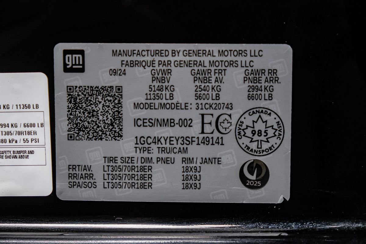 Used 2025 Chevrolet Silverado 2500 ZR2 w/ Technology Package image 60