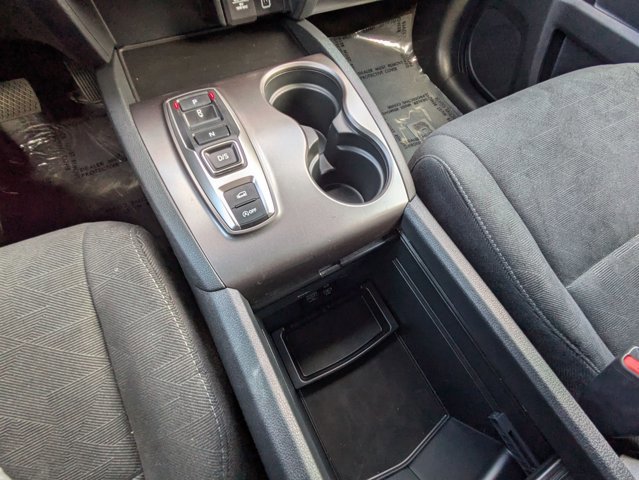 Used 2022 Honda Pilot Sport image 13