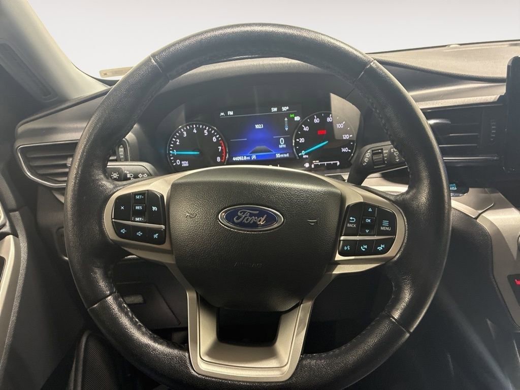Used 2022 Ford Explorer XLT w/ Equipment Group 202A image 37
