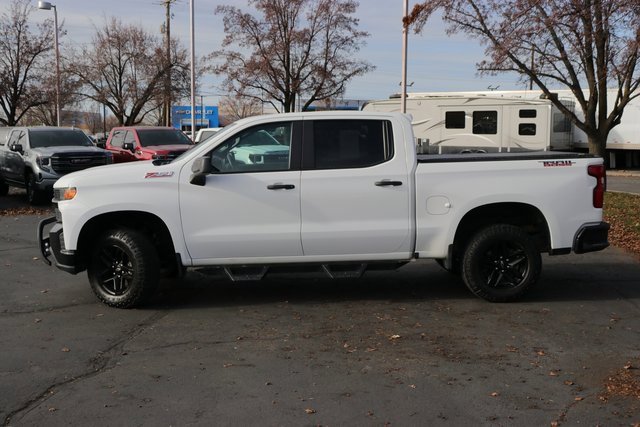 Used 2020 Chevrolet Silverado 1500 Custom Trail Boss w/ Custom Convenience Package image 3