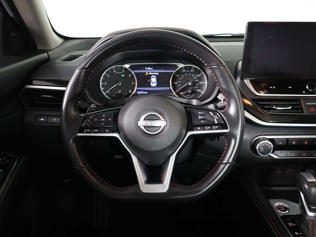 Used 2024 Nissan Altima 2.5 SR w/ SR Premium Package AWD/4WD image 40