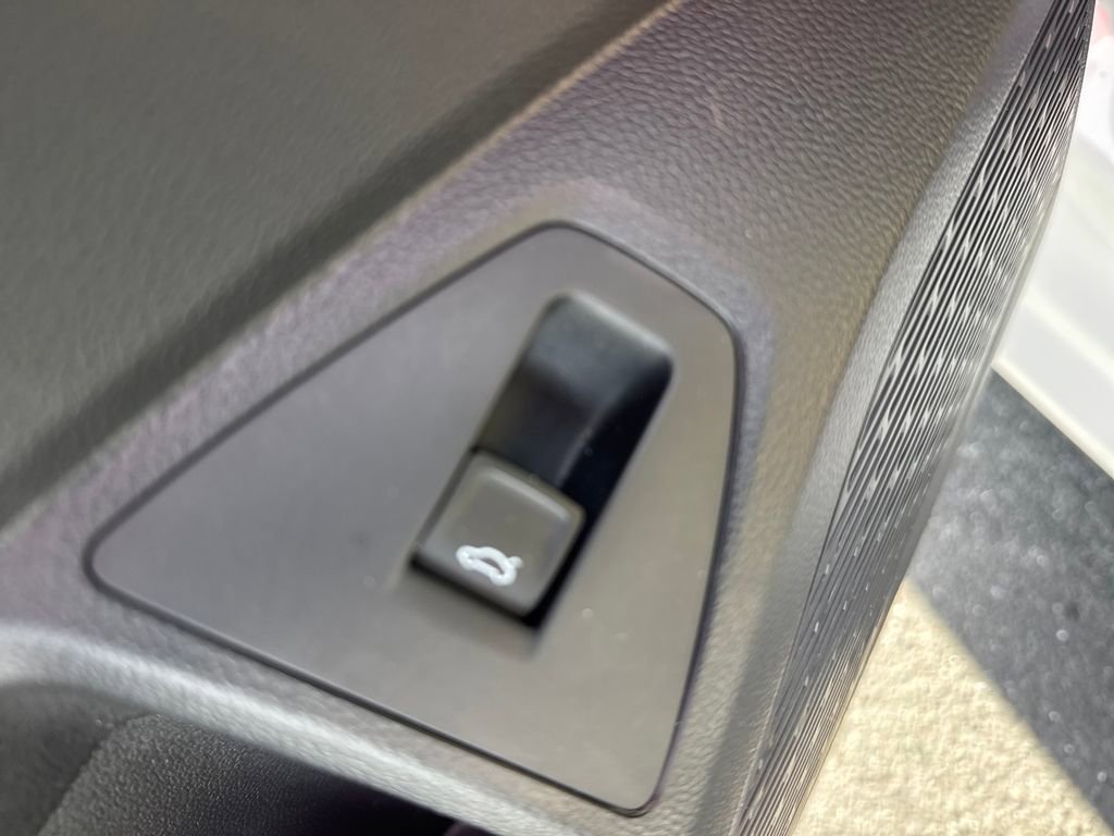 Used 2019 Volkswagen Jetta SEL image 13