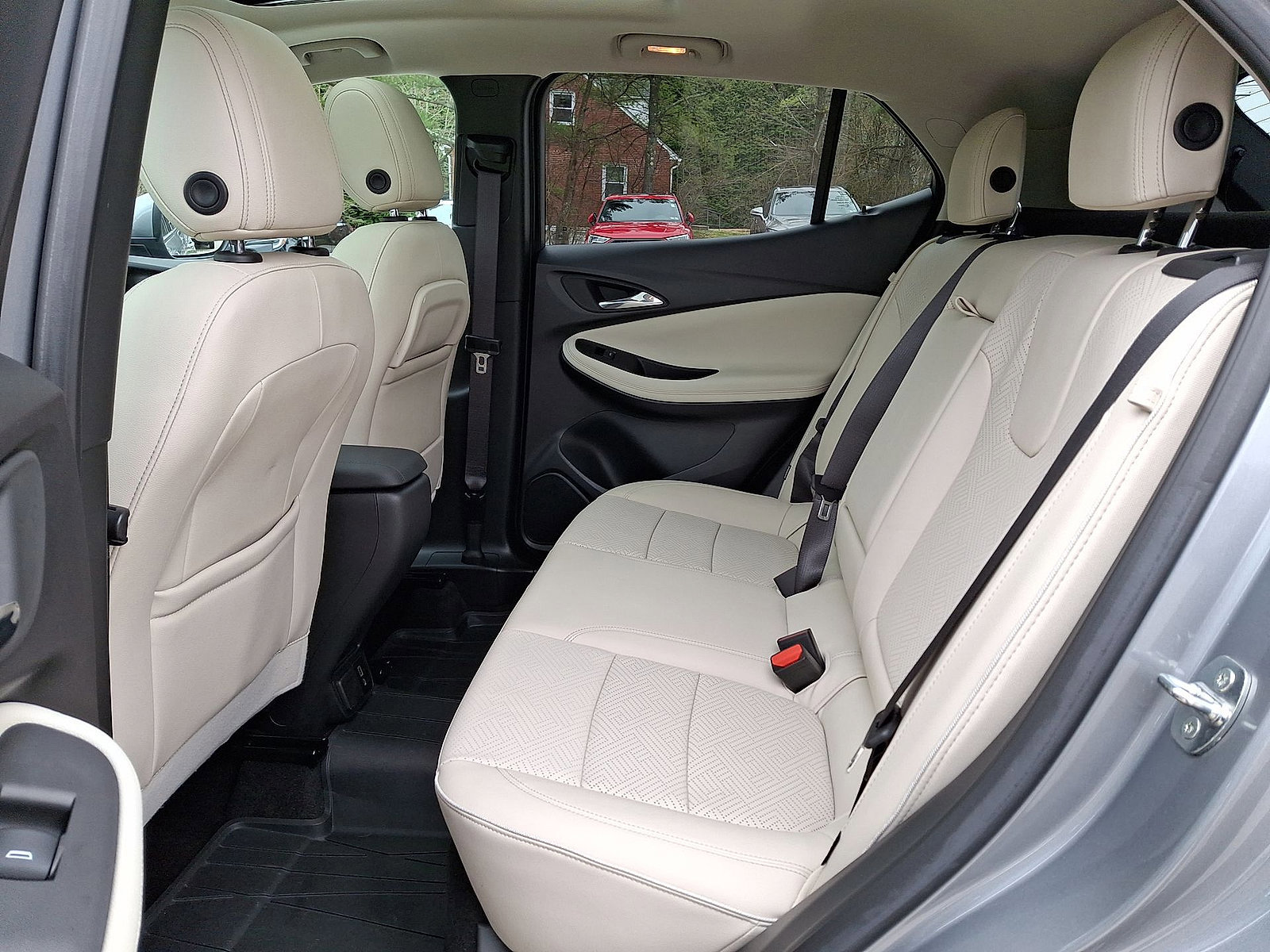 Certified 2023 Buick Encore GX Essence w/ Experience Buick Package image 20