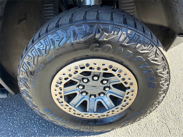 Used 2024 GMC Hummer EV 3X w/ Extreme Off-Road Package image 12